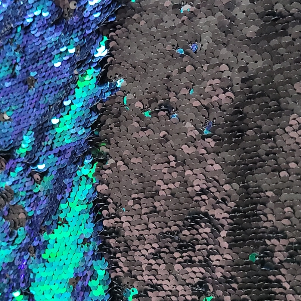 Green Sequin dress - Picture 2 of 4